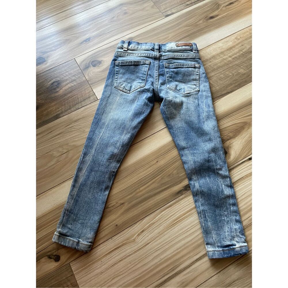 Evolution in Design  Kids Jeans - Picture 4 of 8